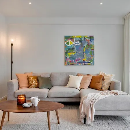 Amazing Apartment With A Terrace In The Shopping Street Of Knokke Appartamento