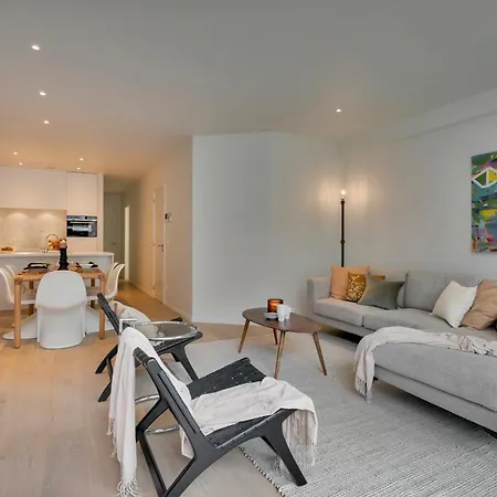 Amazing Apartment With A Terrace In The Shopping Street Of Knokke