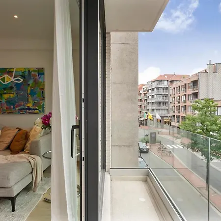 Amazing Apartment With A Terrace In The Shopping Street Of Knokke * 크노케-하이스트
